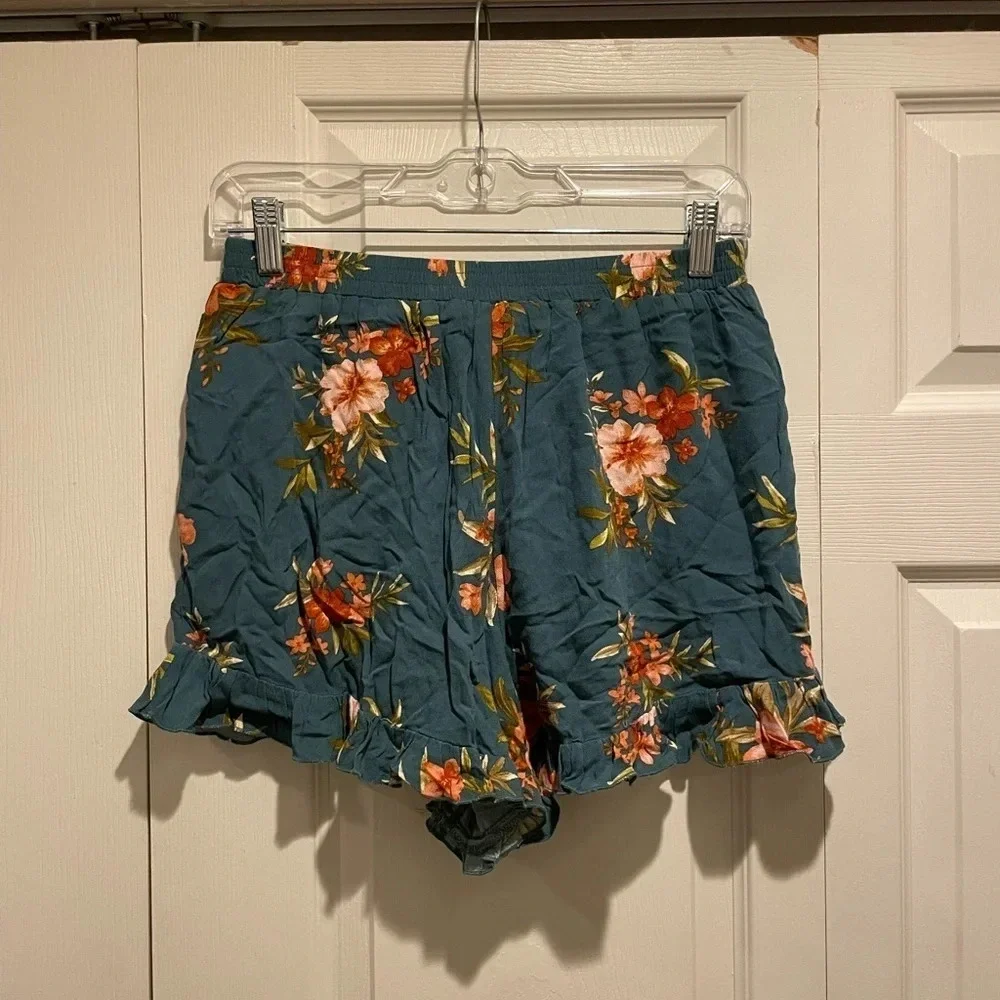 American Eagle Floral Linen‎ Ruffle Pull On Elastic Shorts